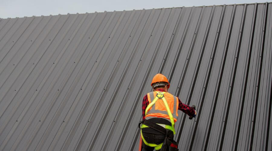 Professional gutter cleaning in Tolley, ND